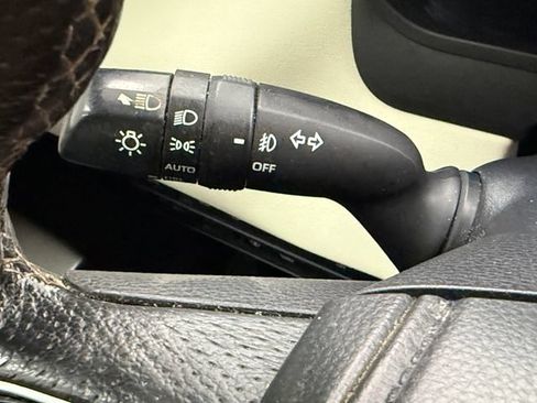 Used 2022 Toyota Tundra Capstone AWD/4WD image 17