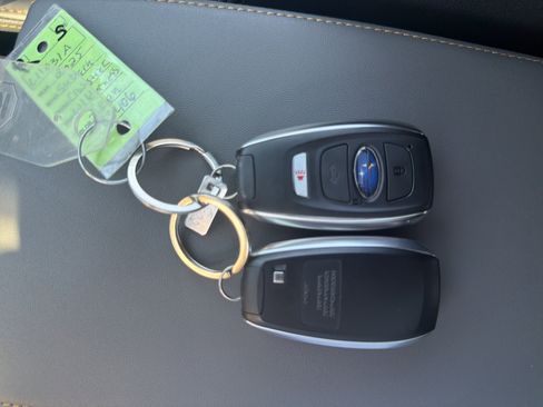 Used 2025 Subaru Crosstrek 2.5i Wilderness AWD/4WD image 31