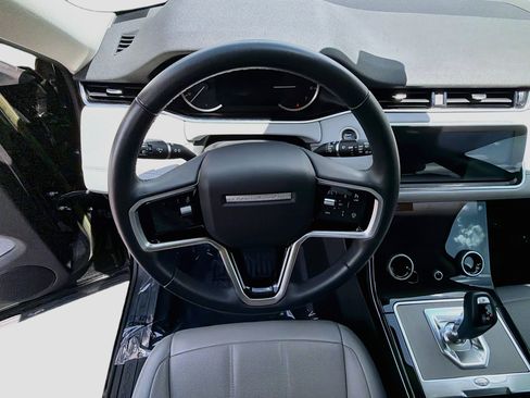 Used 2023 Land Rover Range Rover Evoque SE AWD/4WD image 39