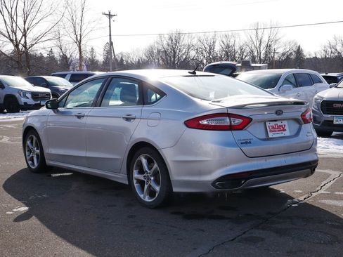 Used 2014 Ford Fusion SE image 5