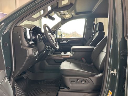New 2026 Chevrolet Silverado 2500 LTZ w/ LTZ Convenience Package image 18