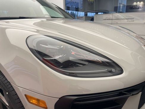 New 2026 Porsche Macan AWD/4WD image 25