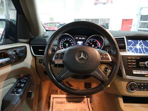 Used 2013 Mercedes-Benz ML 350 4MATIC image 32
