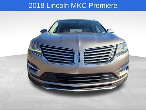 Used 2018 Lincoln MKC Premiere image 9
