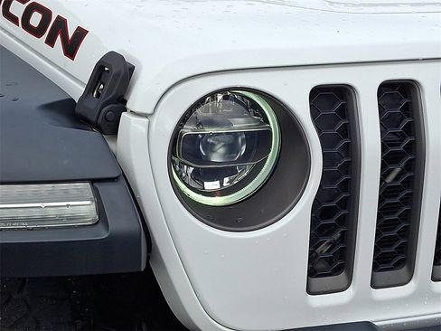 Used 2020 Jeep Gladiator Rubicon image 13