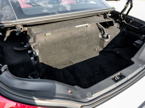 Used 2018 Mercedes-Benz SL 550 image 45