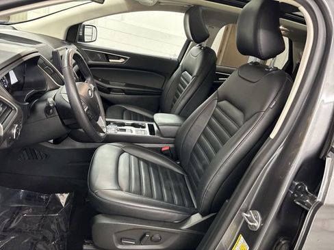Certified 2022 Ford Edge SEL w/ Convenience Package image 3