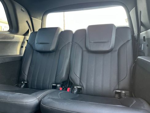 Used 2019 Mercedes-Benz GLS 450 4MATIC image 32