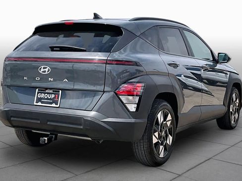 Used 2025 Hyundai Kona SEL image 12