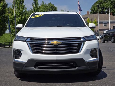Used 2023 Chevrolet Traverse LT FWD image 20