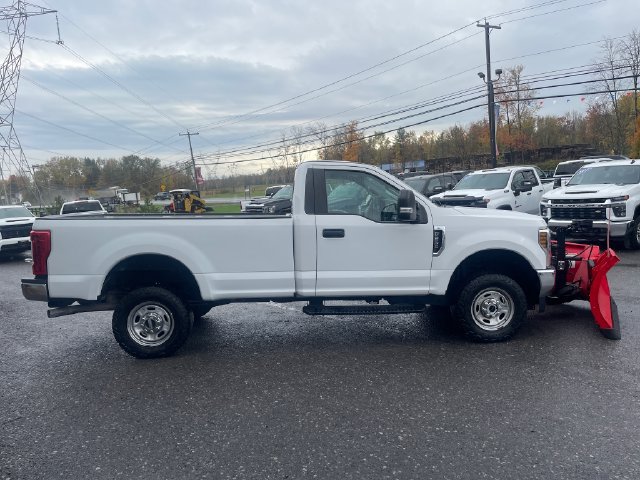 Used 2018 Ford F250 XL w/ Power Equipment Group AWD/4WD image 8