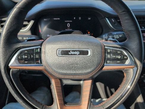 Used 2023 Jeep Grand Cherokee L Summit w/ Advanced Protech Group IV AWD/4WD image 12