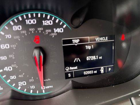 Used 2018 Chevrolet Trax LT w/ LT Convenience Package image 19