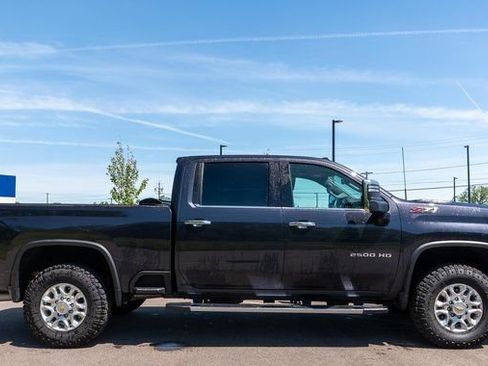 Used 2024 Chevrolet Silverado 2500 LTZ w/ LTZ Plus Package AWD/4WD image 5