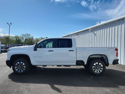 New 2026 Chevrolet Silverado 2500 Custom w/ Custom Value Package