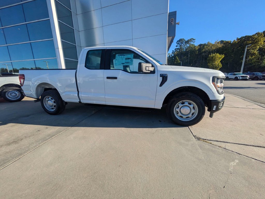 New 2026 Ford F150 XL RWD image 3