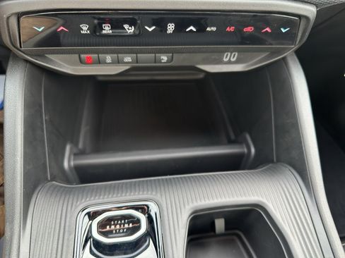New 2026 Jeep Cherokee Limited AWD/4WD image 18