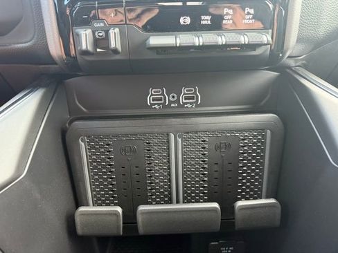 New 2026 RAM 2500 Laramie AWD/4WD image 27
