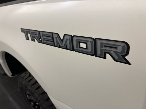 New 2026 Ford F250 Lariat w/ Tremor Off-Road Package image 41