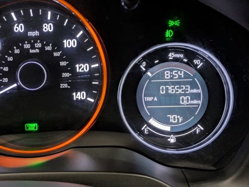 Used 2018 Honda HR-V EX image 33