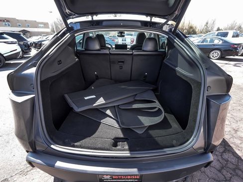 Used 2026 Tesla Model Y AWD image 41