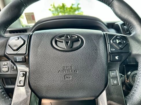 Used 2022 Toyota 4Runner TRD Off-Road Premium w/ Moonroof Package image 33