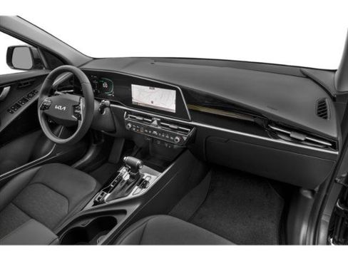 Certified 2023 Kia Niro FWD image 18