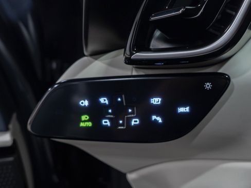 Used 2025 Ferrari Roma Spider image 49