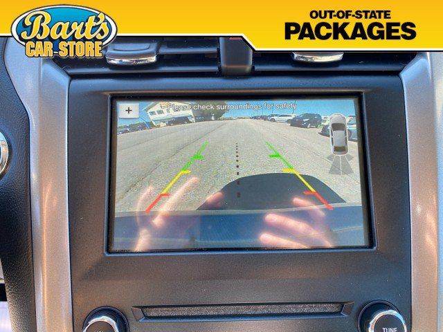 Used 2018 Ford Fusion SE w/ Fusion SE Technology Package FWD image 32