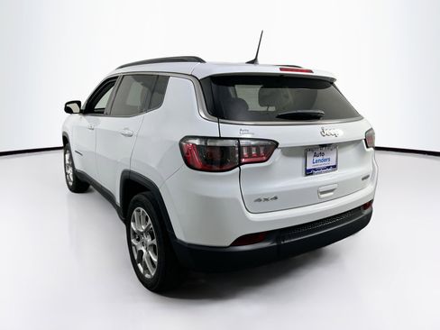 Used 2022 Jeep Compass Latitude image 7