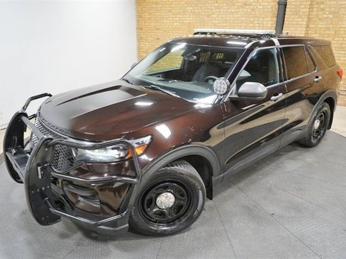 Used 2021 Ford Explorer 4WD Police Interceptor image 2