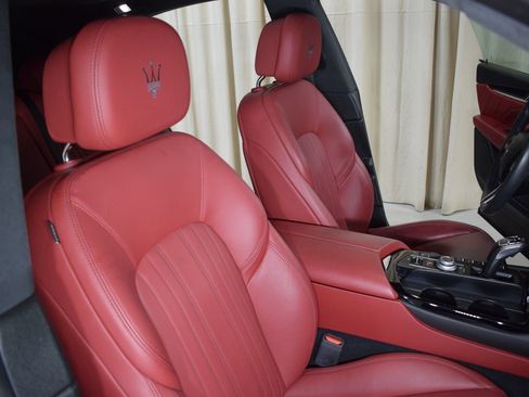 Certified 2022 Maserati Levante Modena AWD/4WD image 22