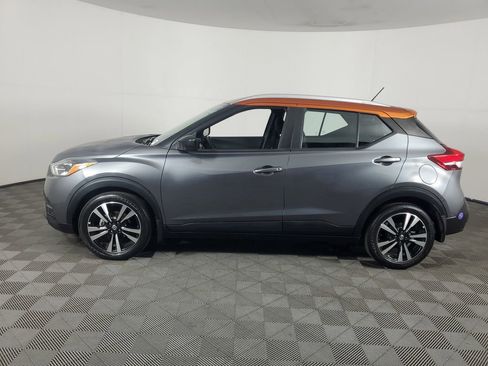 Used 2020 Nissan Kicks SV image 7
