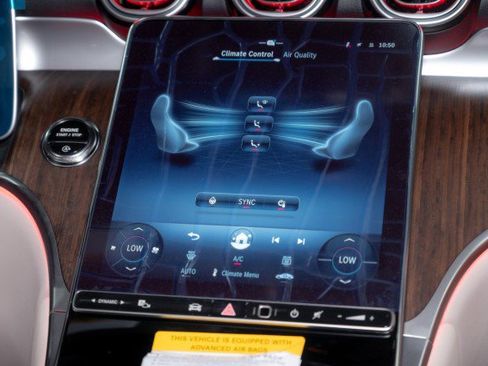 New 2026 Mercedes-Benz GLC 300 4MATIC image 17