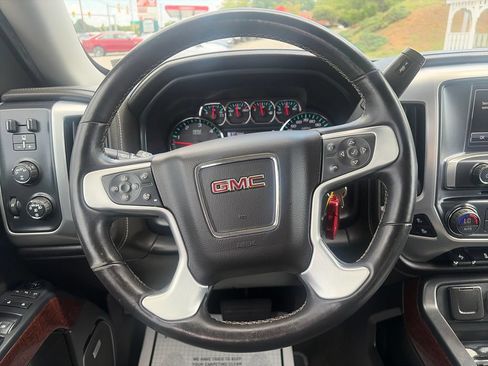 Used 2018 GMC Sierra 1500 SLT AWD/4WD image 15