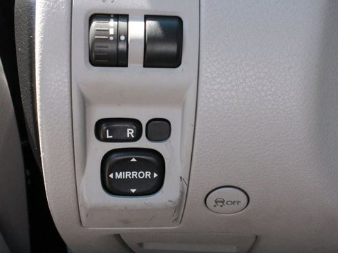 Used 2011 Subaru Forester 2.5X AWD/4WD image 13