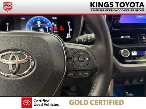 Certified 2023 Toyota Corolla Cross XLE w/ Convenience Package FWD image 27