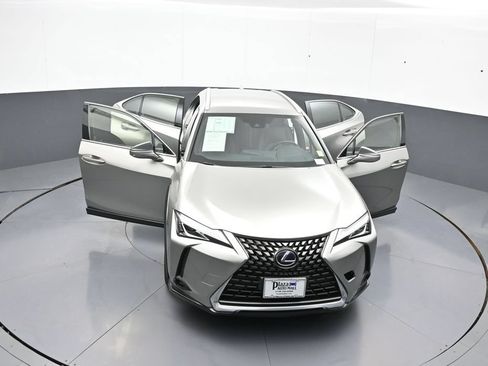 Used 2020 Lexus UX 250h w/ Accessory Package 2 AWD/4WD image 46