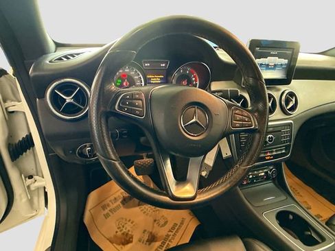 Used 2016 Mercedes-Benz CLA 250 4MATIC image 12