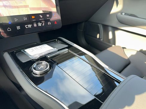 New 2025 Polestar Polestar 3 Long Range Dual Motor Pilot image 19