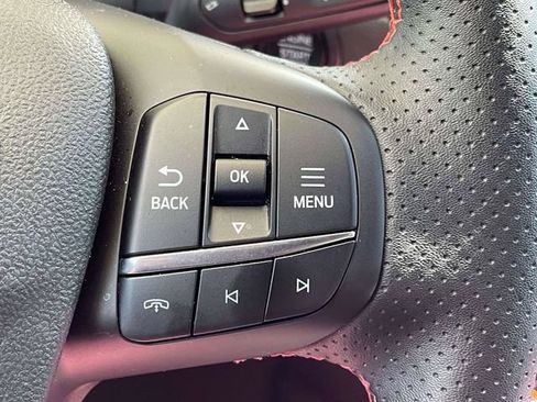 Certified 2025 Ford Escape ST-Line FWD image 13