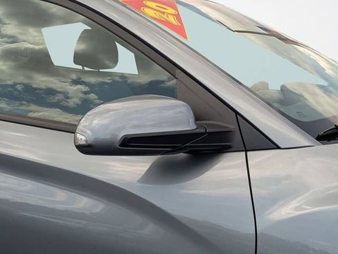 Used 2020 Hyundai Kona Ultimate FWD image 11