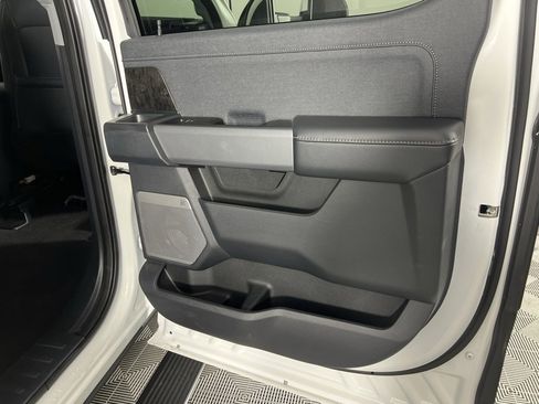 Used 2023 Ford F350 Lariat w/ Lariat Ultimate Package image 31