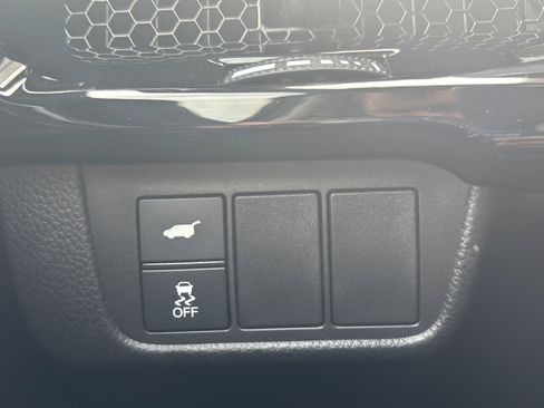 Used 2024 Honda CR-V EX-L image 10