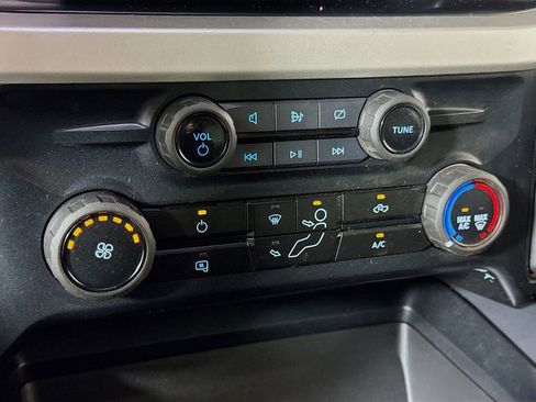 Used 2024 Ford F250 XLT w/ FX4 Off-Road Package image 13