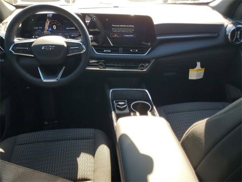 New 2026 Chevrolet Equinox LT w/ Midnight Edition image 7