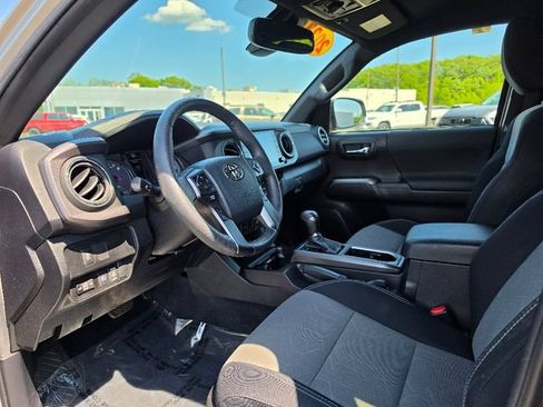 Used 2023 Toyota Tacoma TRD Off-Road AWD/4WD image 20