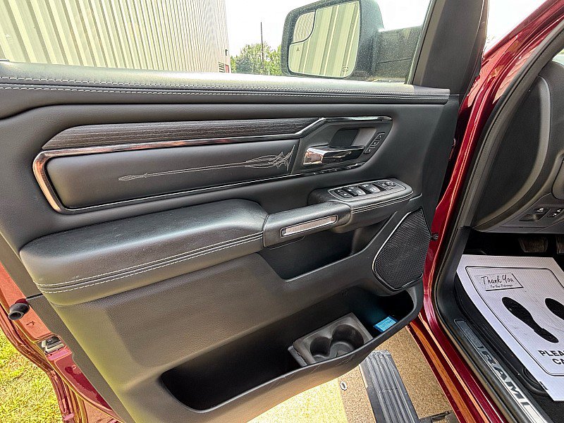 Used 2023 RAM 1500 Limited w/ Body Color Bumper Group AWD/4WD image 10