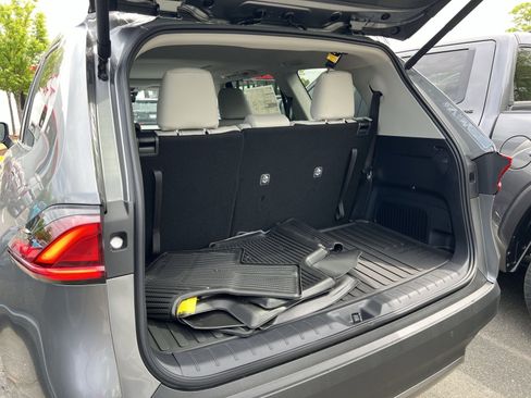 New 2026 Toyota Grand Highlander AWD image 21