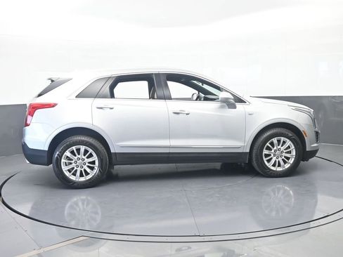 Used 2019 Cadillac XT5 FWD image 7